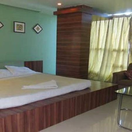 Hotel Bhubaneswari Classic Brahmapur Экстерьер фото