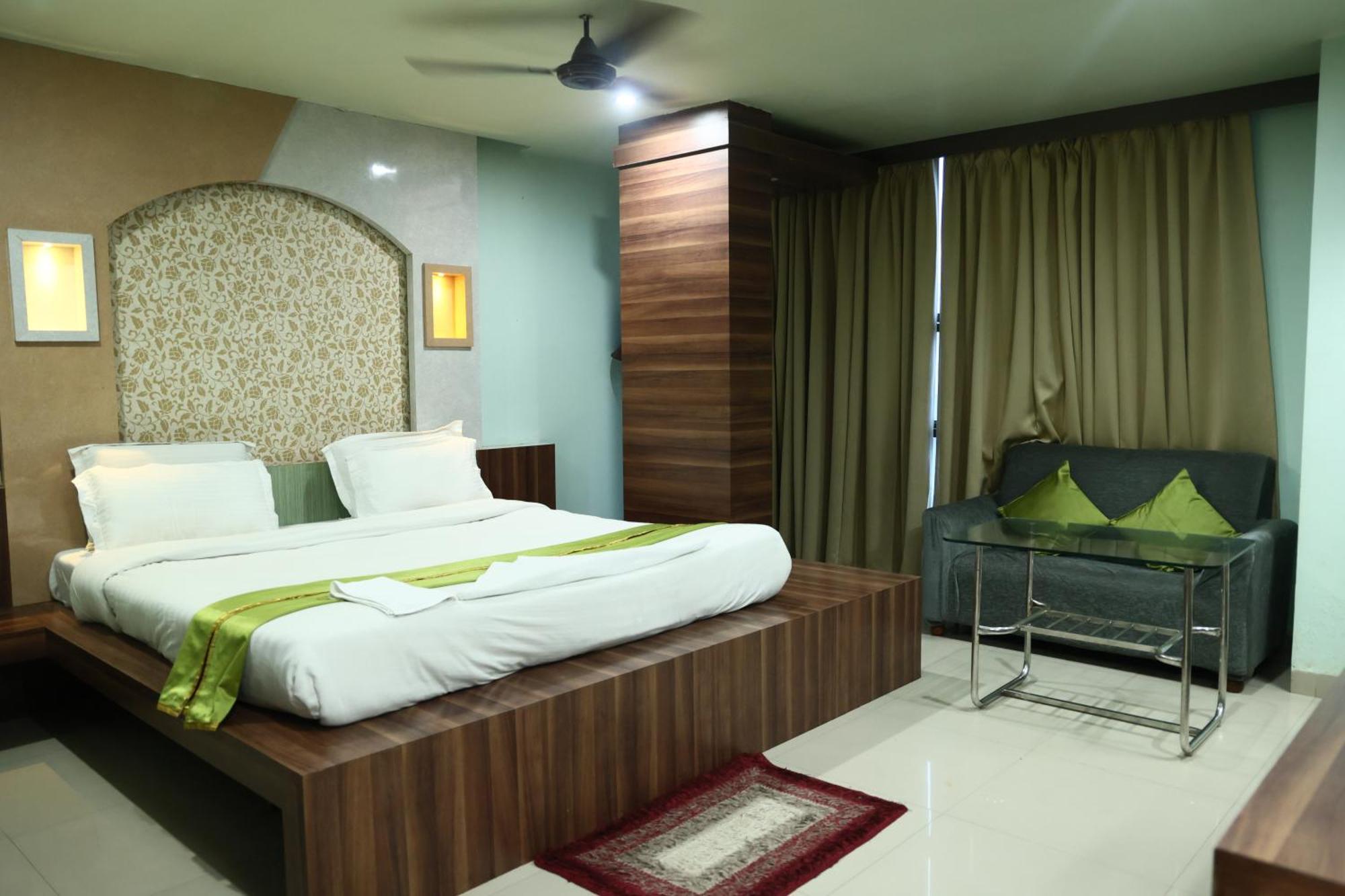 Hotel Bhubaneswari Classic Brahmapur Экстерьер фото