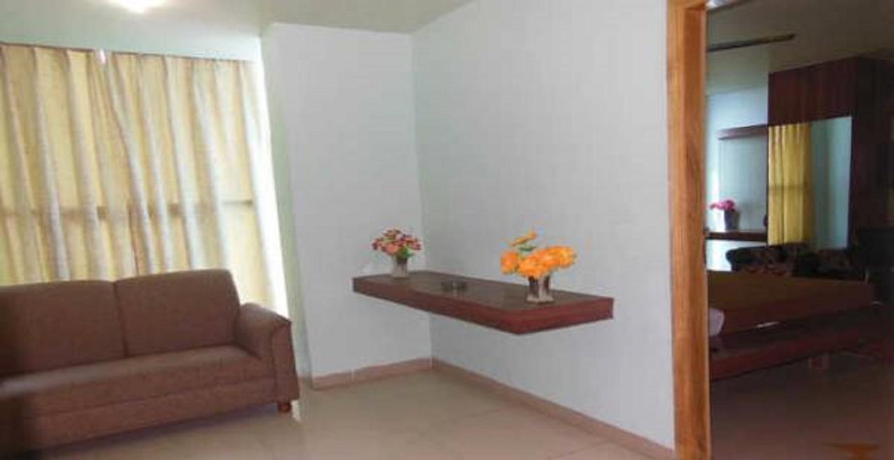 Hotel Bhubaneswari Classic Brahmapur Экстерьер фото