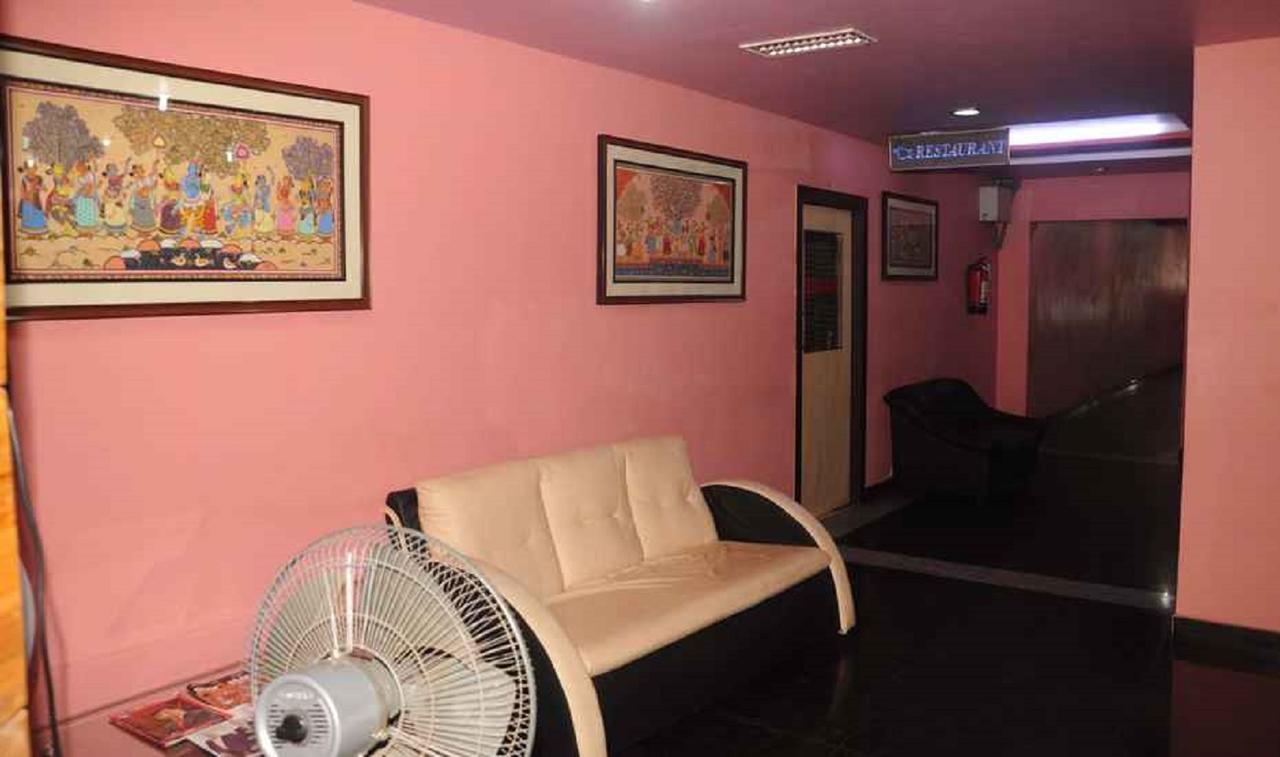 Hotel Bhubaneswari Classic Brahmapur Экстерьер фото